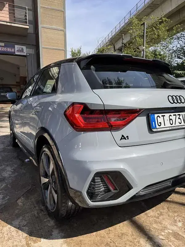 Usata Audi A1 S-Line 116 CV (85 kW) 2024 Grigio SUV