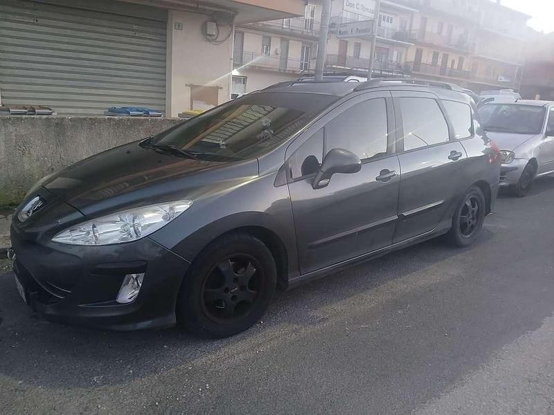 Usata Peugeot 308 SW Sportium 111 CV (81 kW) 2011 Station wagon