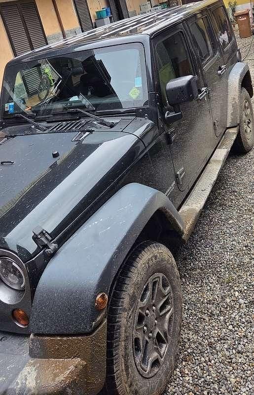 Usata Jeep Wrangler Unlimited Sahara 200 CV (147 kW) 2013 SUV