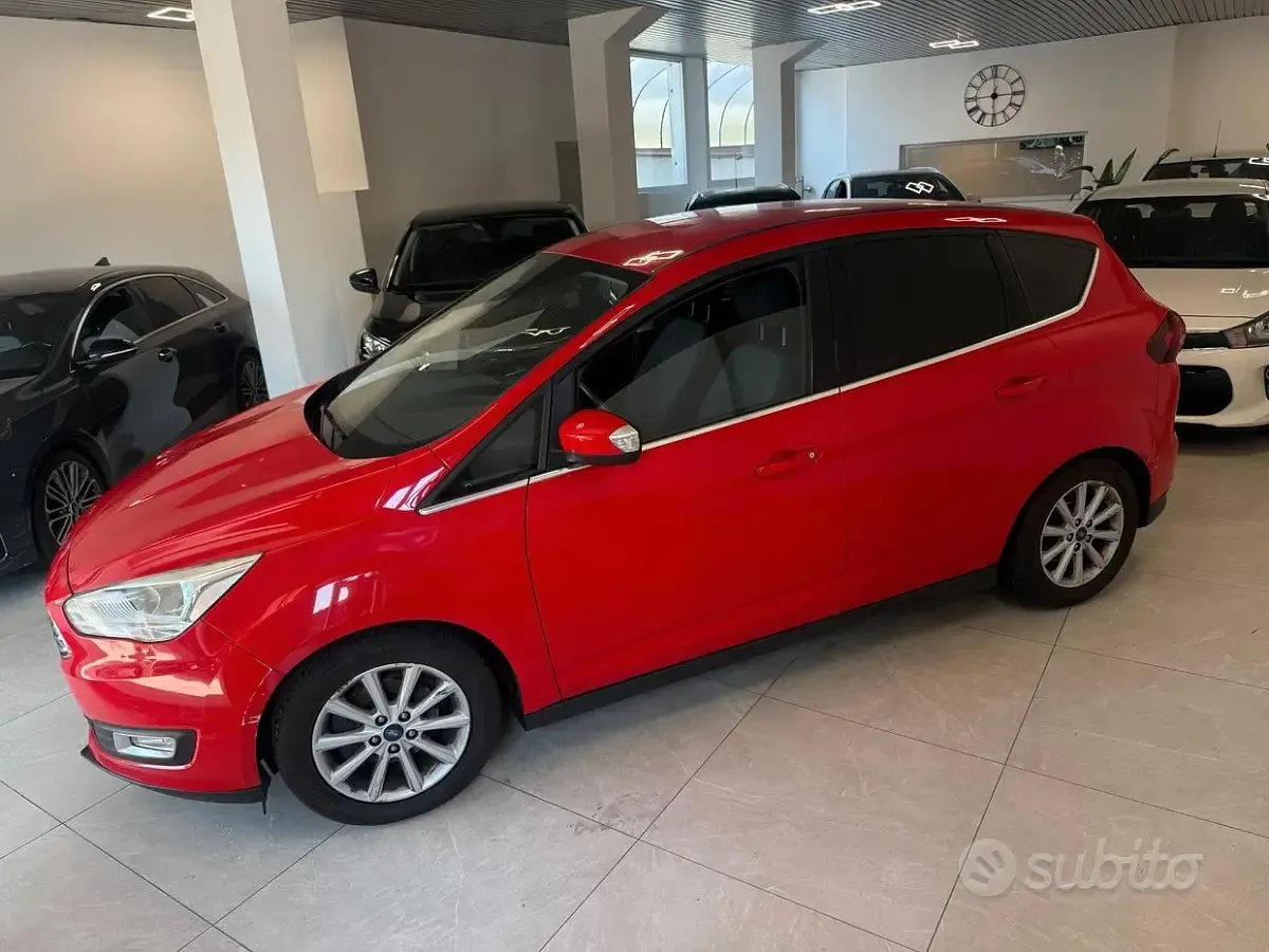 Usata Ford C-MAX Titanium 120 CV (88 kW) 2018 Rosso Monovolume