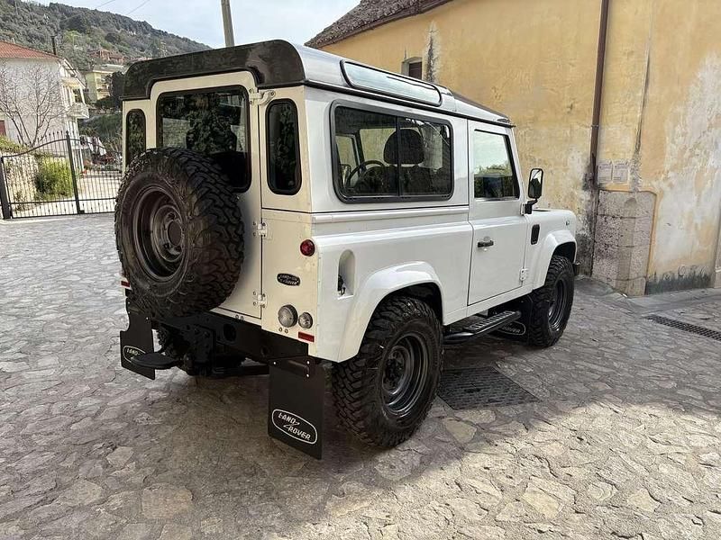 Usata Land Rover Defender S 122 CV (89 kW) 2014 SUV