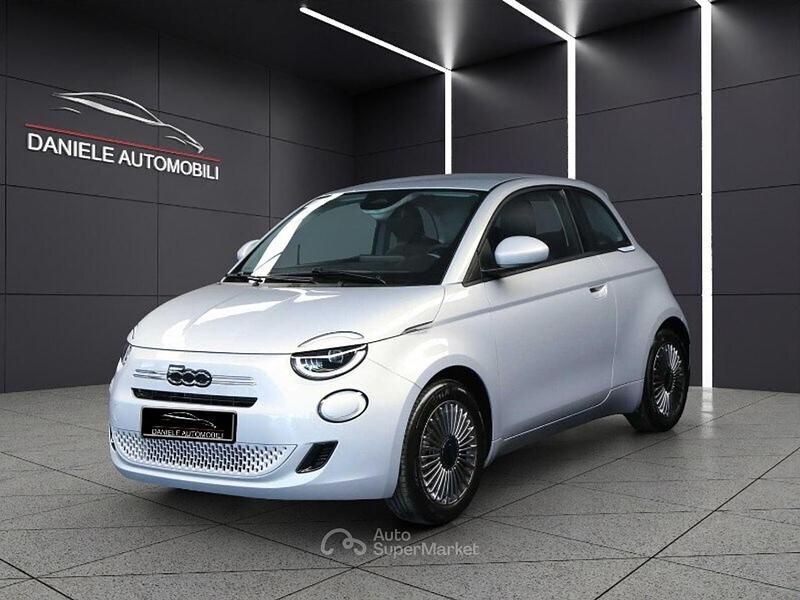 Nuova Fiat 500 65 CV (47 kW) 2026 Other Berlina