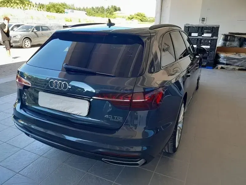 Usata Audi A4 Advanced 190 CV (139 kW) 2020 Other Station wagon