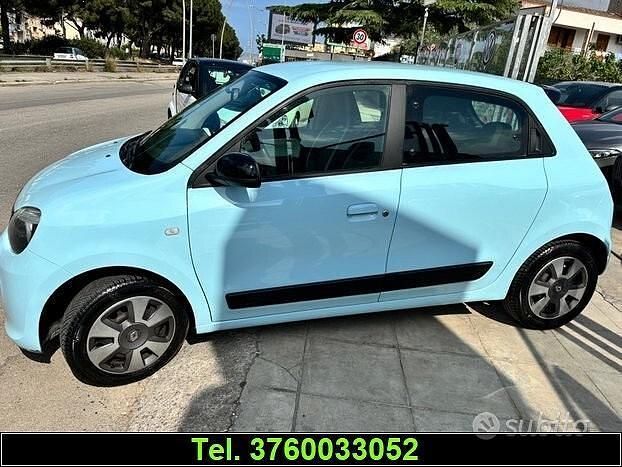Usata Renault Twingo SE 69 CV (50 kW) 2015 Blu Utilitaria
