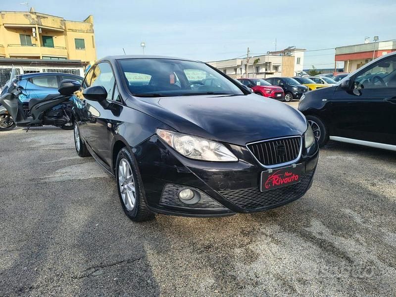 Usata Seat Ibiza Style 75 CV (55 kW) 2011 Nero Utilitaria