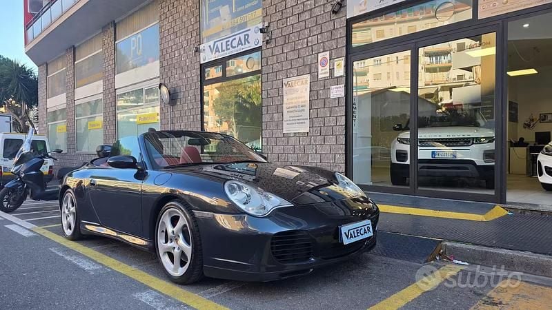 Usata Porsche 911 Carrera 4S Cabriolet 319 CV (234 kW) 2004 Blu Cabrio