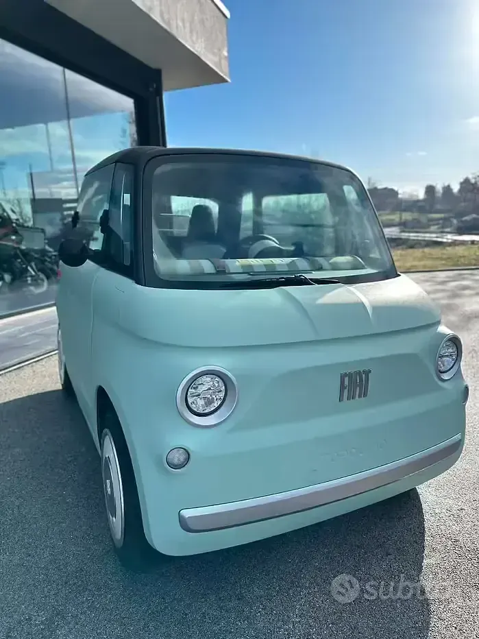 Usado Fiat Topolino 5 kW (8 HP) 2024 Verde Citadino