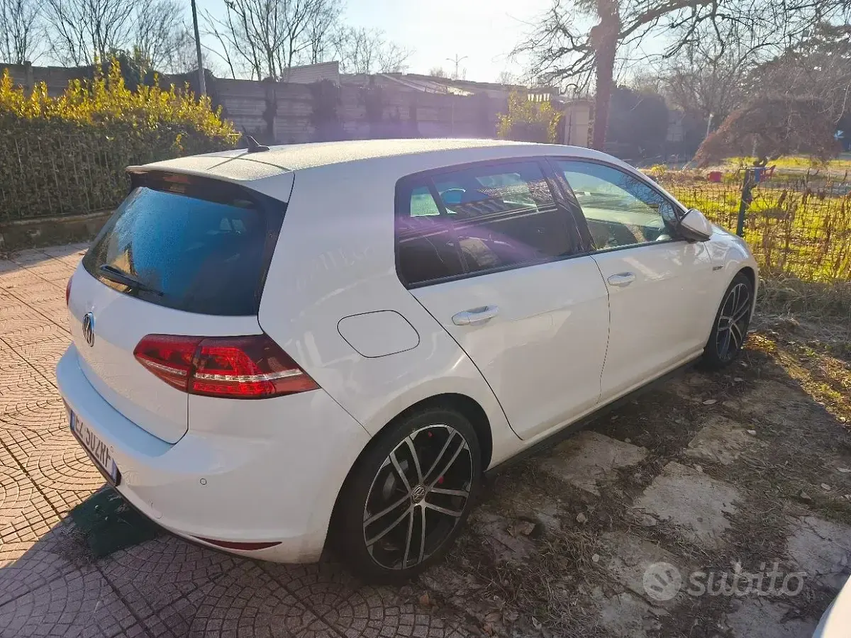 Usata VW Golf VII GTD 184 CV (135 kW) 2015 Bianco Berlina