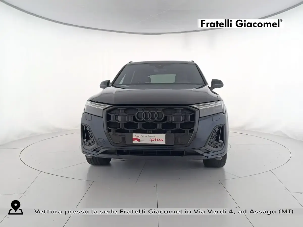 Begagnad Audi Q7 S-Line 286 HK (210 kW) 2025 Grå SUV