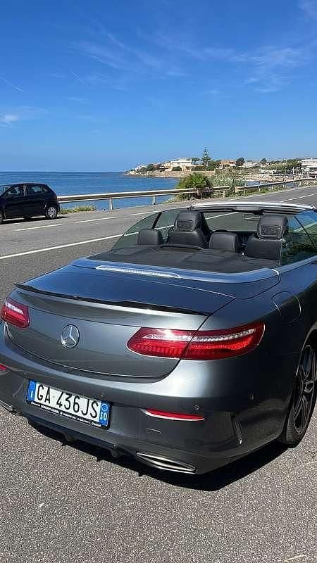 Grigio Usata 2019 Mercedes E200 Premium Cabrio | 31.950 € (Buon prezzo) - Immagine 1/4