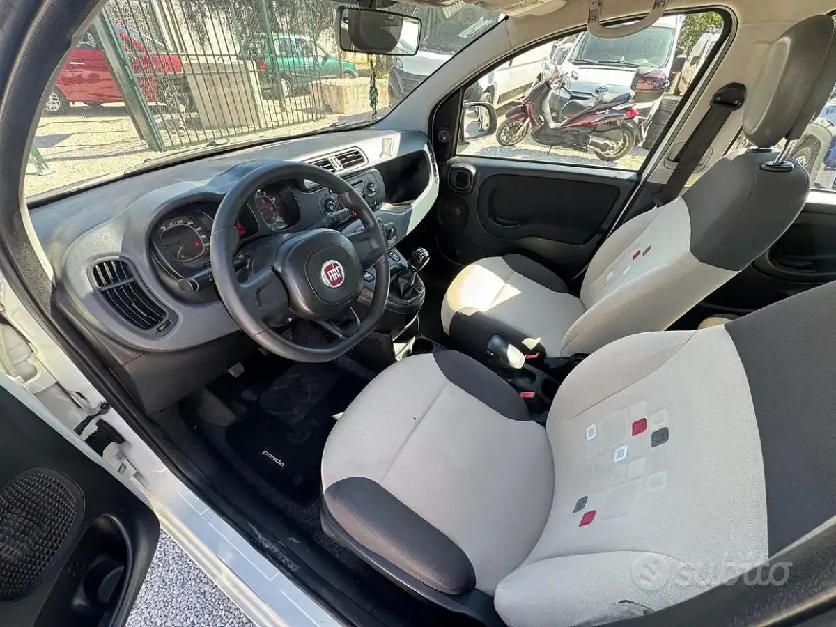 Usata Fiat Panda Easy 80 CV (58 kW) 2017 Bianco Utilitaria