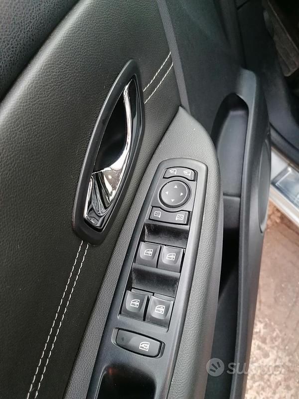 Usata Renault Scénic III 130 CV (95 kW) 2013 Grigio Monovolume