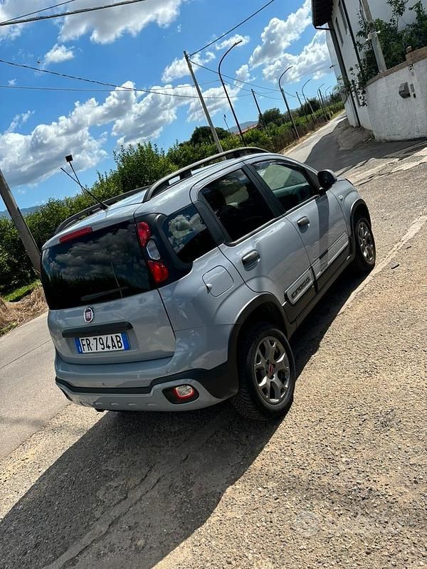 Usata Fiat Panda Cross Cross 95 CV (69 kW) 2018 Grigio Utilitaria