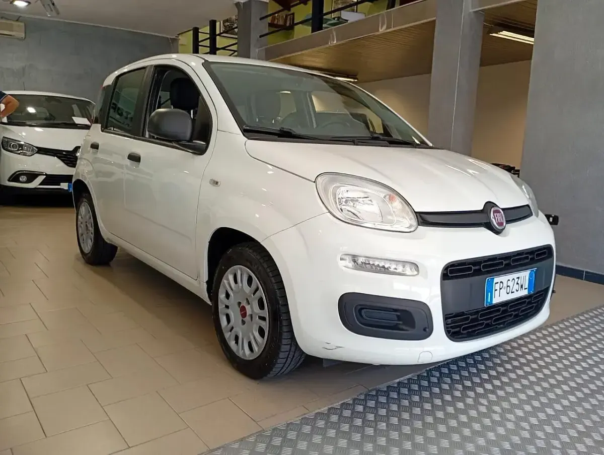 Usata Fiat Panda Easy 95 CV (69 kW) 2018 Bianco Utilitaria