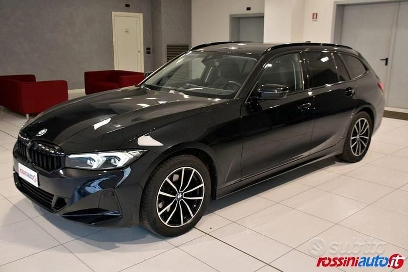Usata BMW 320e Comfort Edition 190 CV (139 kW) 2023 Nero Station wagon