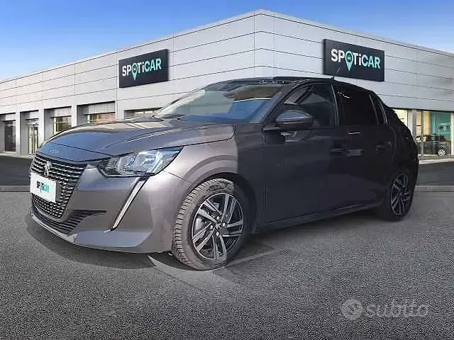 Usata Peugeot 208 Active 102 CV (75 kW) 2020 Grigio Utilitaria