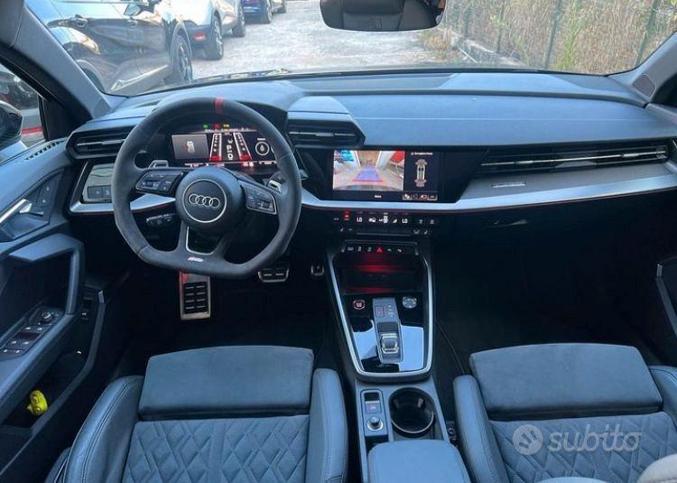 Usato 2022 Audi RS3 2.5 Benzin 400 CV (76.000 €)