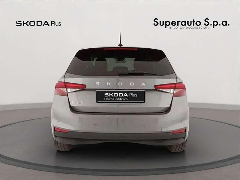 Usata Skoda Fabia Ambition 95 CV (69 kW) 2022 Grigio scuro Utilitaria