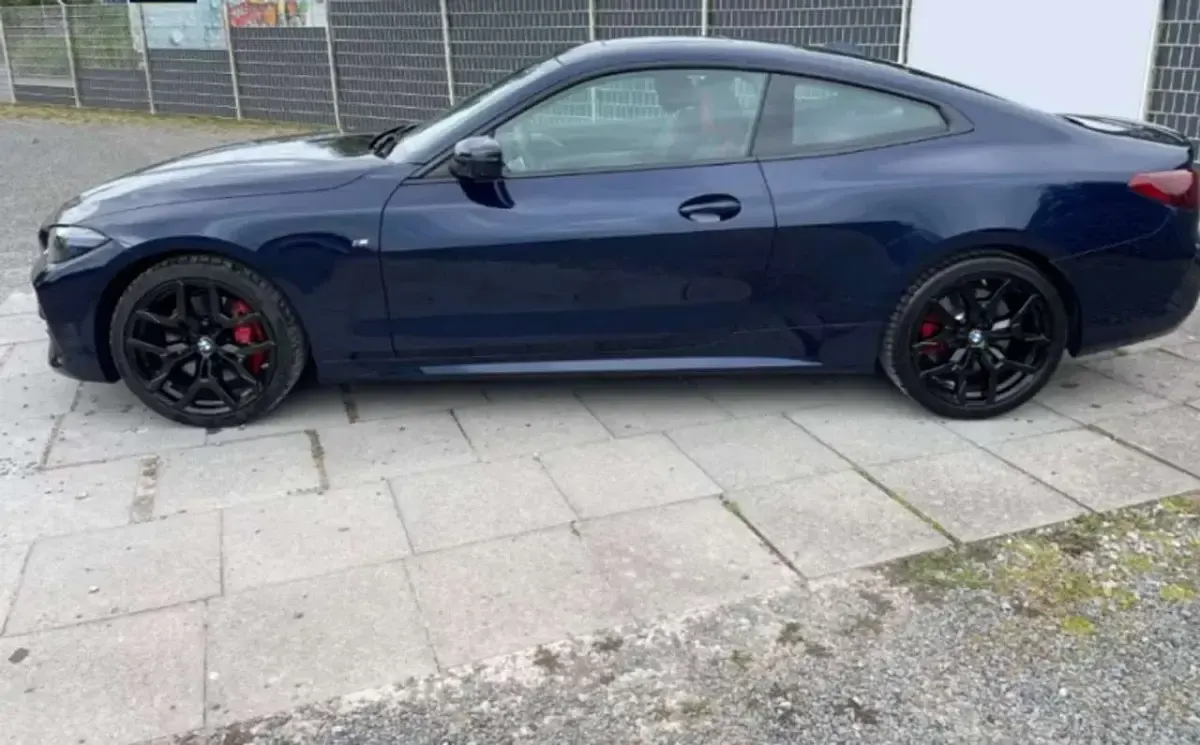 Usata BMW 430 M Sport 245 CV (180 kW) 2025 Blu/azzurro Coupé