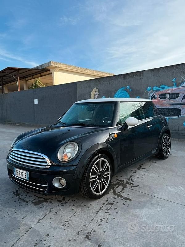 Usata Mini Cooper D 110 CV (80 kW) 2008 Nero Utilitaria