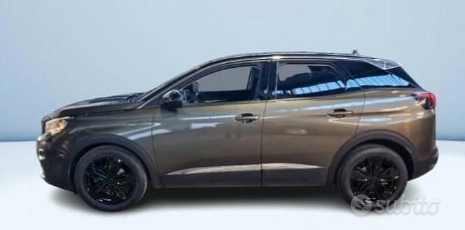 Usata Peugeot 3008 Allure 165 CV (121 kW) 2018 Verde SUV