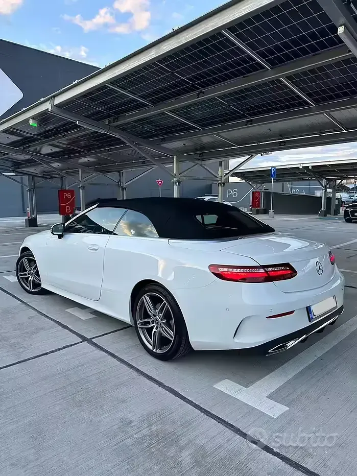 Usata Mercedes E200 AMG 184 CV (135 kW) 2019 Cabrio