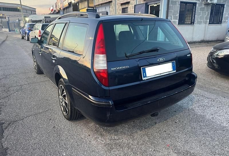 Usata Ford Mondeo 116 CV (85 kW) 2007 Blu Station wagon