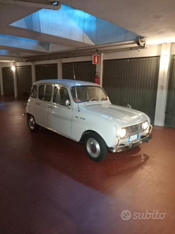 Usata Renault R4 34 CV (25 kW) 1970 Bianco Utilitaria