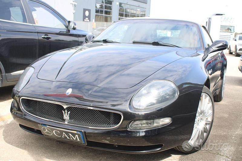 Usata Maserati Spyder 390 CV (286 kW) 2004 Blu Cabrio