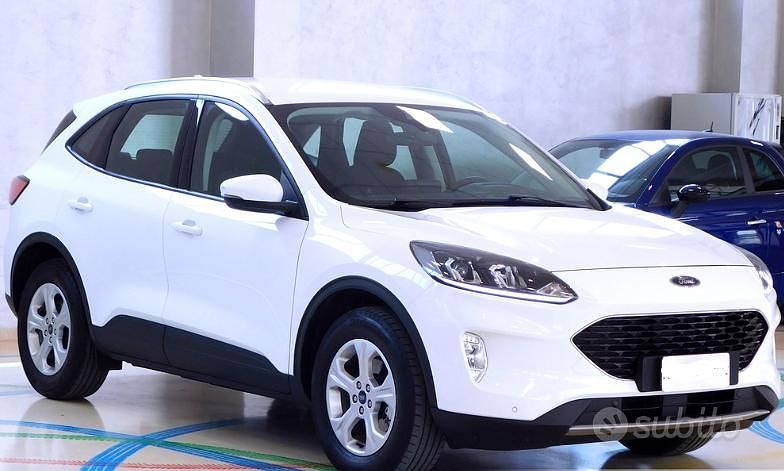Usata Ford Kuga 190 CV (139 kW) 2021 Bianco SUV