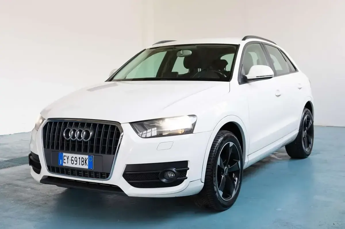 Usata Audi Q3 S-Line 177 CV (130 kW) 2015 Bianco SUV