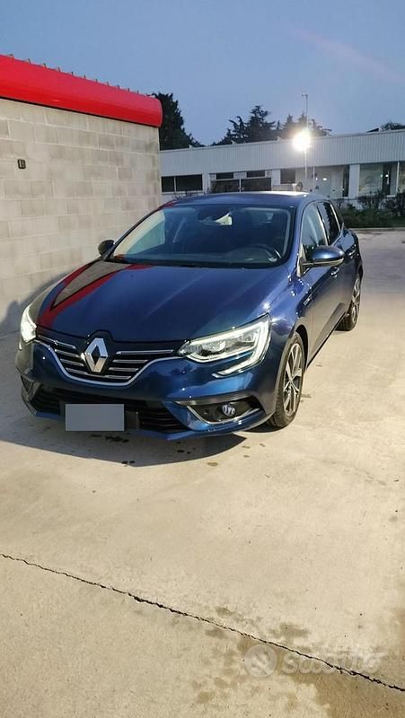 Usata Renault Mégane IV Intens 2019 Blu Berlina
