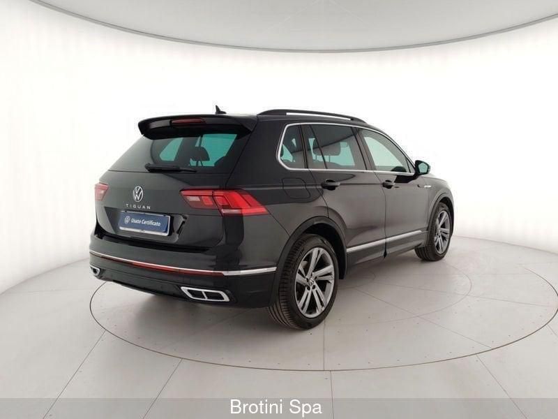Usata VW Tiguan R-line 150 CV (110 kW) 2023 Nero SUV