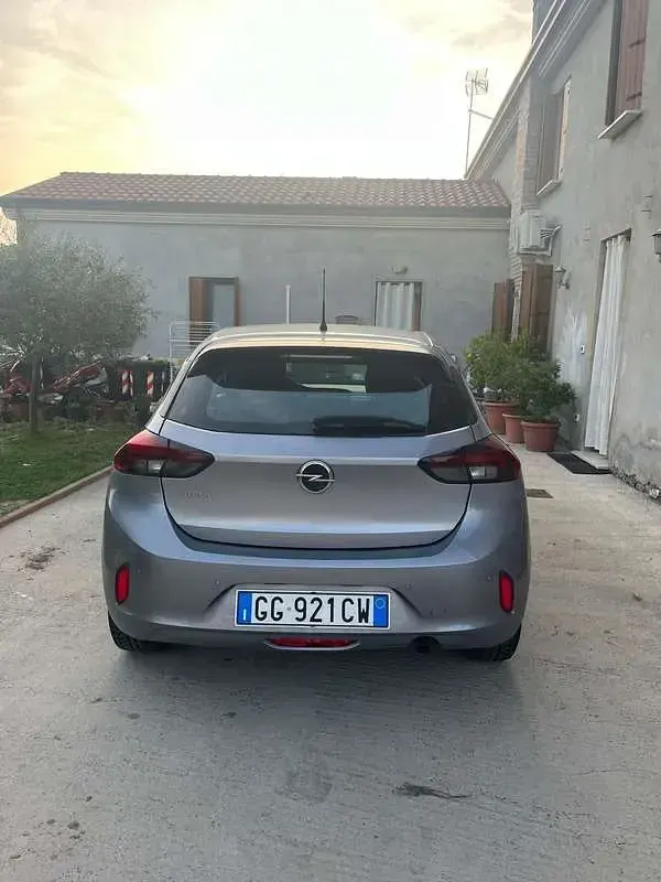 Usata Opel Corsa Edition 75 CV (55 kW) 2021 Utilitaria