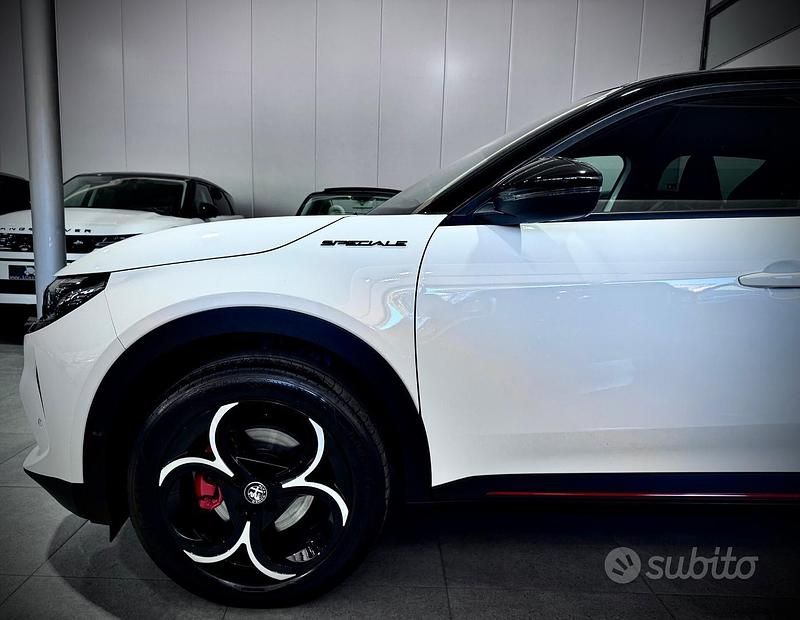 Usata Alfa Romeo Junior Edizione Speciale 136 CV (100 kW) 2025 Bianco SUV