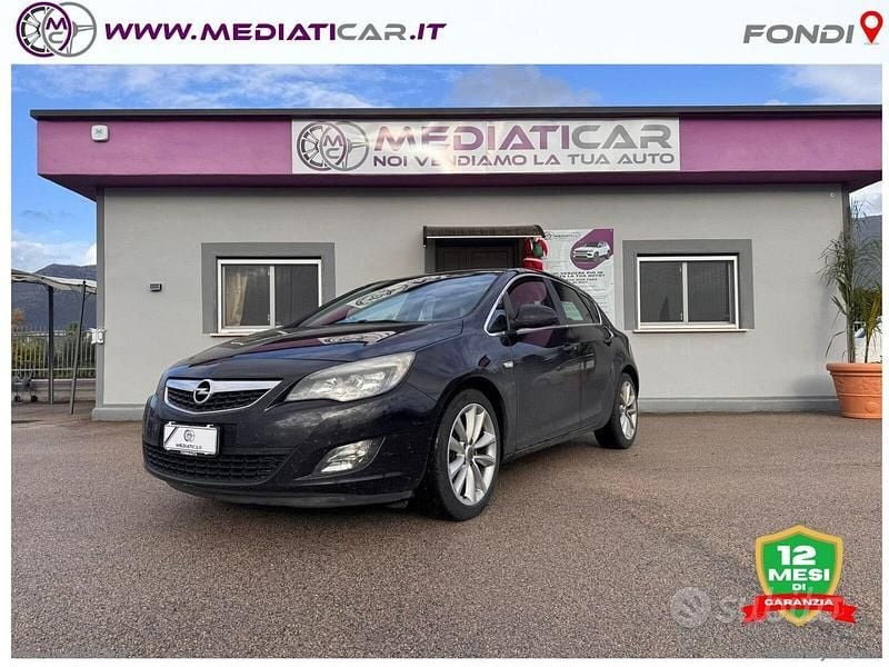 Nero Usata 2011 Opel Astra Cosmo Station wagon | 4000 € (Ottimo prezzo) - Immagine 1/4