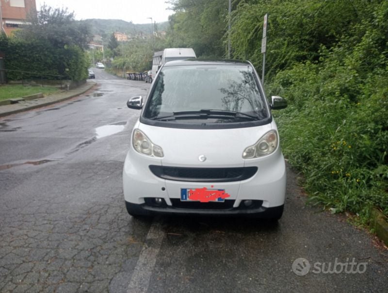 Usata 2008 Smart ForTwo Coupé Pulse Utilitaria | 4450 € (Buon prezzo) - Immagine 1/4