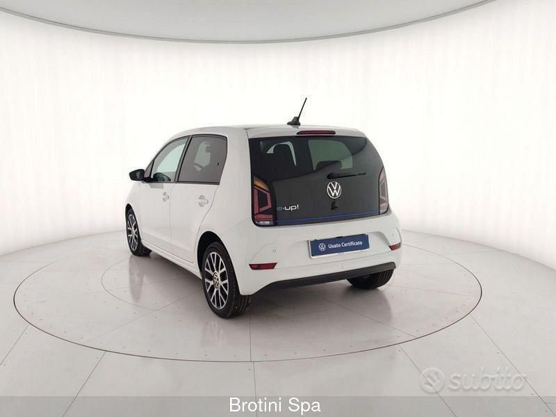 Usata VW e-up! 61 kW (83 CV) 2021 Bianco Utilitaria