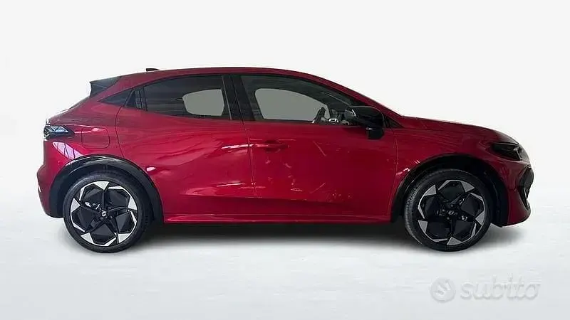 Nuova Renault Clio V Techno 116 CV (85 kW) 2026 Rosso Berlina