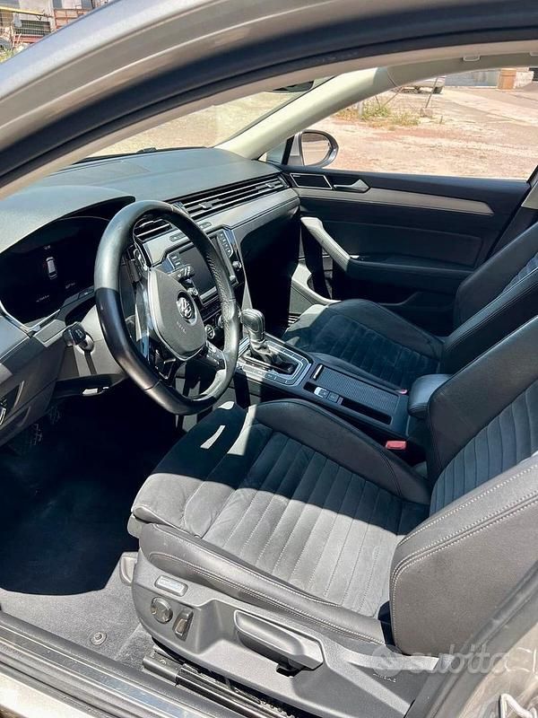 Usata VW Passat 190 CV (139 kW) 2015 Station wagon