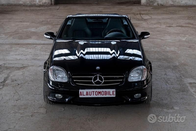 Usata Mercedes SLK32 AMG AMG 354 CV (260 kW) 2001 Nero Cabrio
