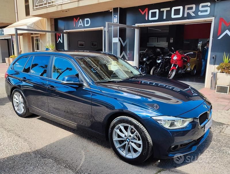 Usata BMW 318 Advantage 150 CV (110 kW) 2016 Blu Station wagon