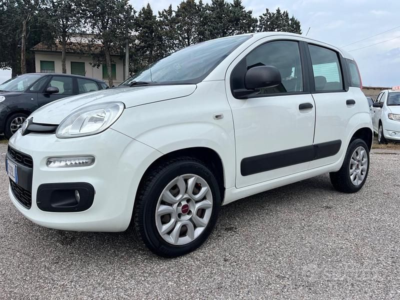 Usata Fiat Panda Easy 80 CV (58 kW) 2015 Bianco Berlina