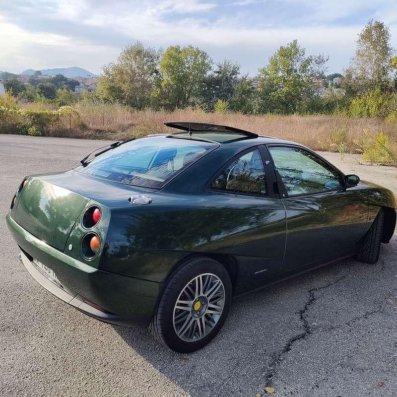 Usata Fiat Coupé 147 CV (108 kW) 1999 Verde Coupé