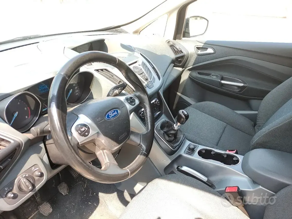 Usata Ford C-MAX 95 CV (69 kW) 2015 Grigio Monovolume
