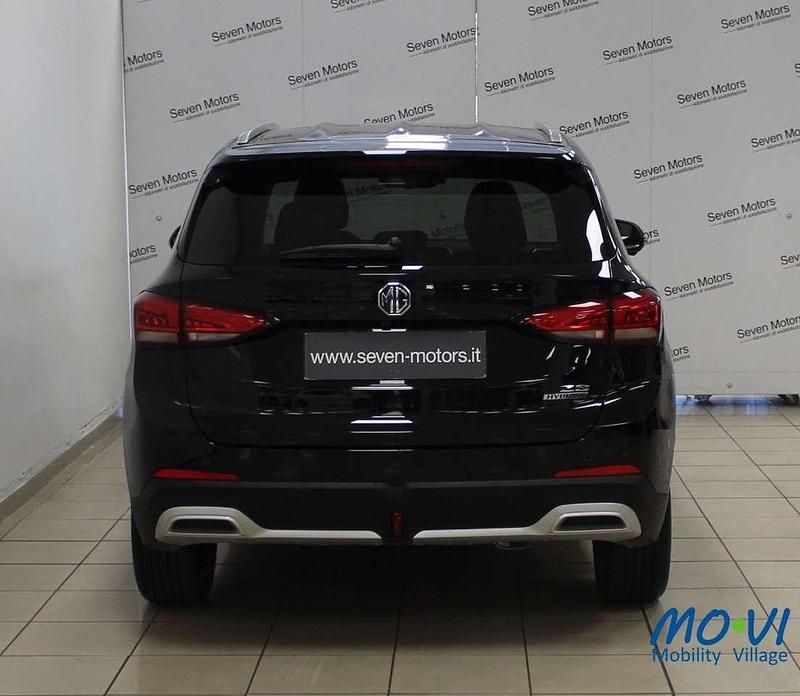 Usata MG ZS Luxury 197 CV (144 kW) 2025 Nero SUV