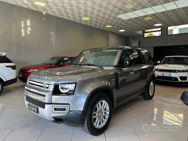 Usata Land Rover Defender SE 241 CV (177 kW) 2020 Grigio SUV