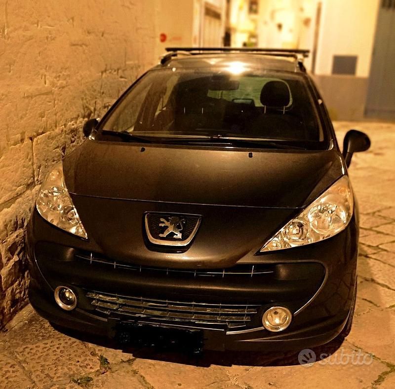 Usata Peugeot 207 110 CV (80 kW) 2009 Grigio Station wagon