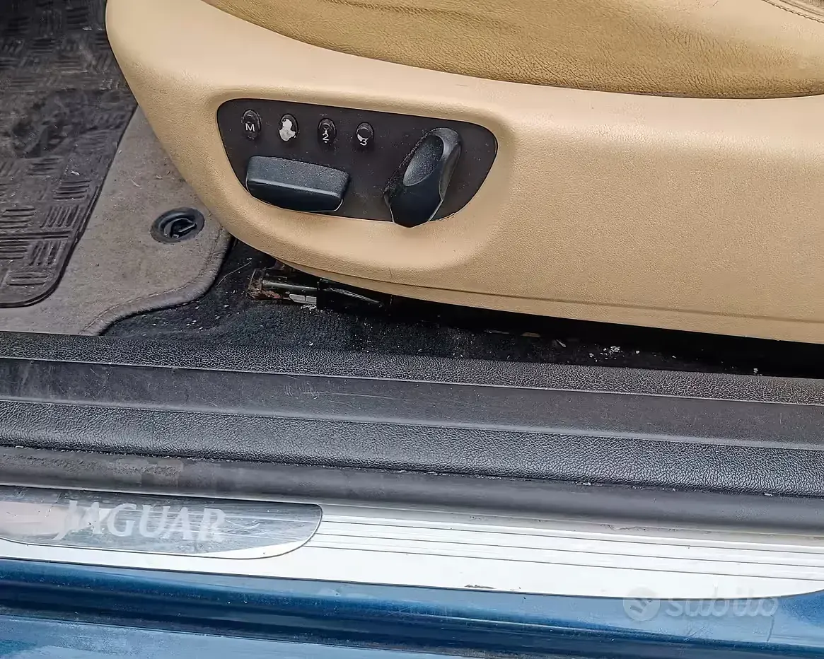 Usata Jaguar X-type 145 CV (106 kW) 2008 Blu Berlina