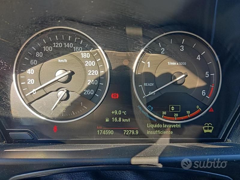 Occasion BMW 118 Efficient Dynamics 143 ch (105 kW) 2014 Bleue Citadine